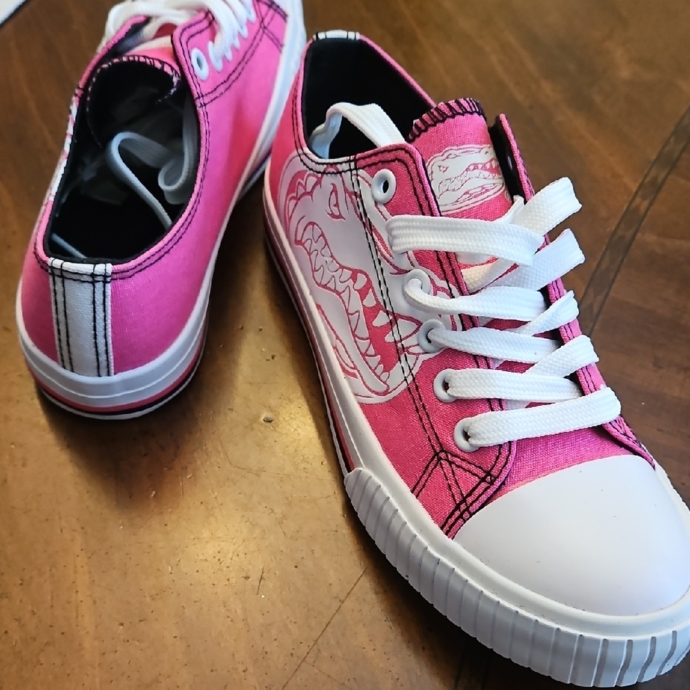 Pink Florida Gators Sneakers, Womens 7 NEW - Picture 2 of 6
